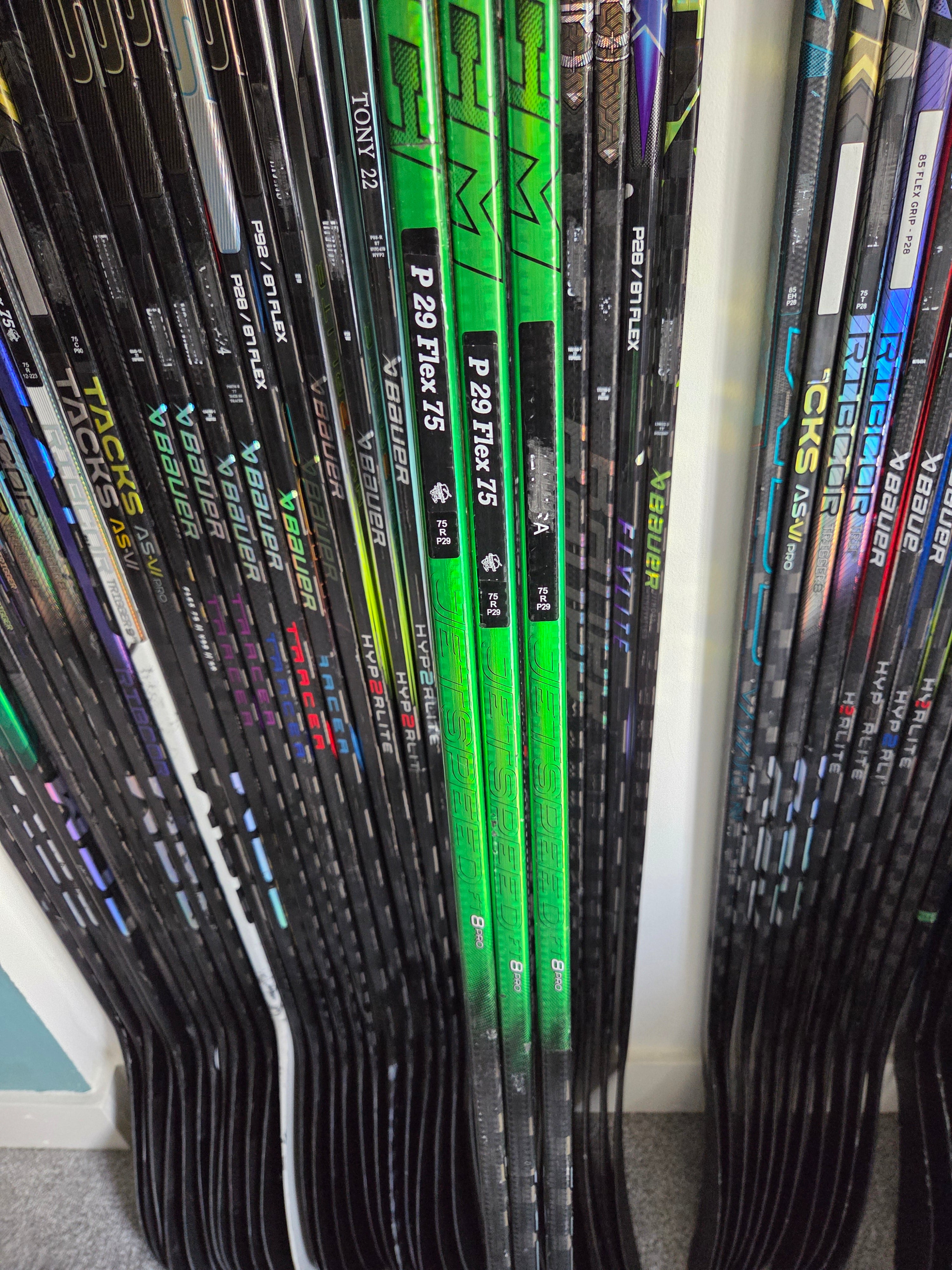 CCM Jetspeed ft8 pro P29 flex 75